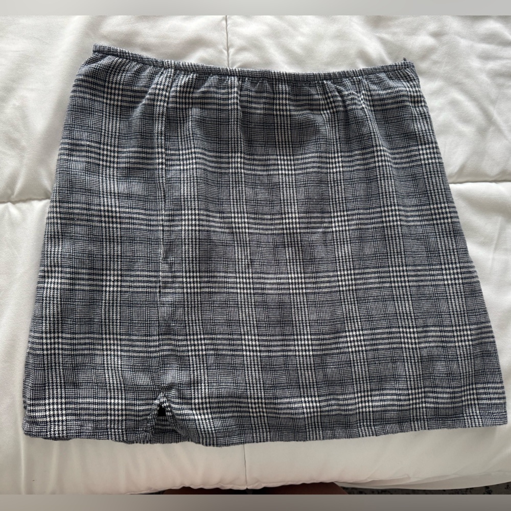 American Eagle Outfitters Black and White Houndstooth Skirt